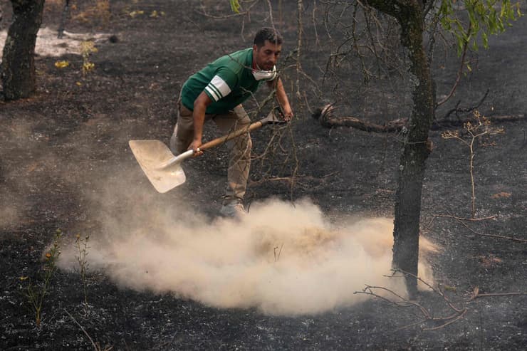 צילום: Cesar MANSO / AFP שריפה מערבית ל מדריד ספרד