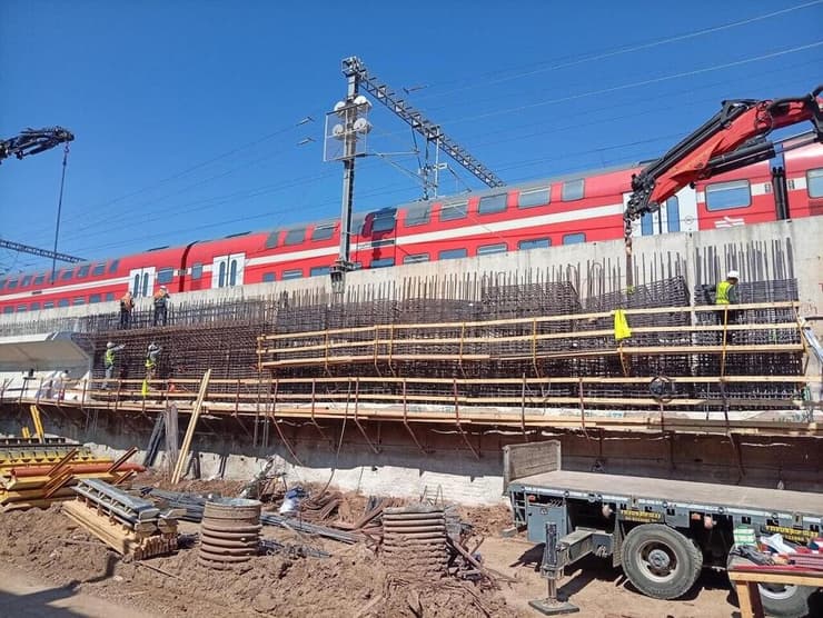העבודות להקמת המסילה הרביעית (צילום: רכבת ישראל) העבודות להקמת המסילה הרביעית