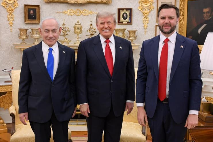 ראש הממשלה בנימין נתניהו נפגש עם נשיא ארה"ב דונלד טראמפ בבית הלבן