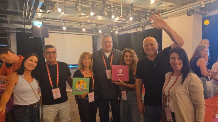 "היקום נותן לנו כל כך הרבה הזדמנויות, ואנחנו צריכים להחזיר לו" (צילום: באדיבות עמותת "רוח טובה" מקבוצת אריסון ) "היקום נותן לנו כל כך הרבה הזדמנויות, ואנחנו צריכים להחזיר לו"