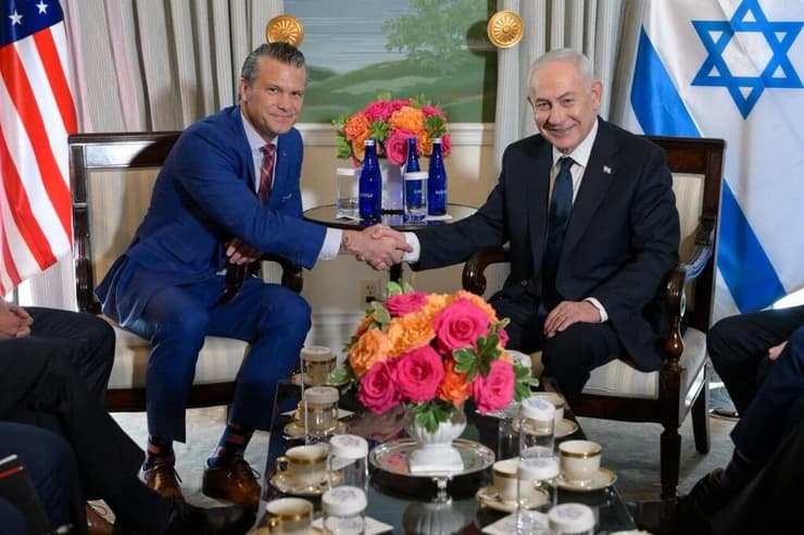 נתניהו והגסת' בוושינגטון