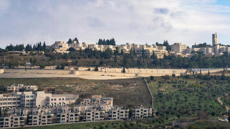האוניברסיטה העברית. לא תחול הפרדה מגדרית