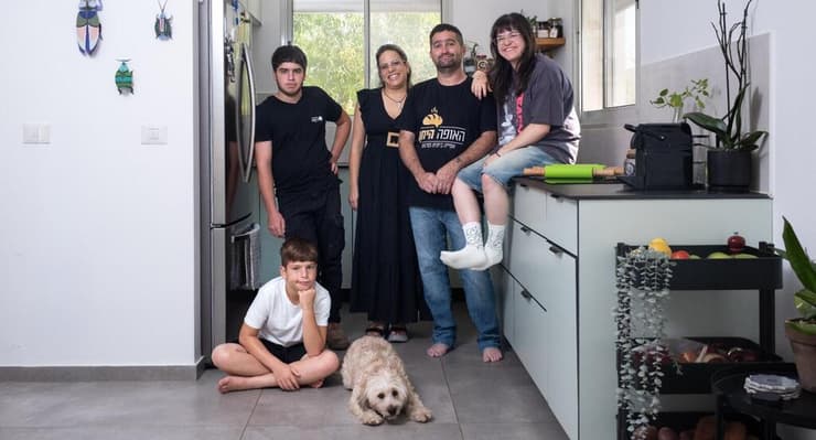 משפחת רייזל - על הספה