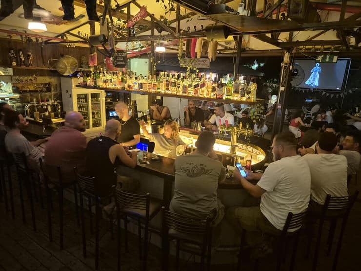 בר הפטריה (צילום: אסף קמר) בר הפטריה