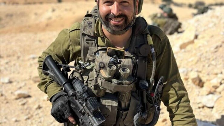בניהו מלט ז"ל (צילום: דובר צה"ל) בניהו מלט ז"ל