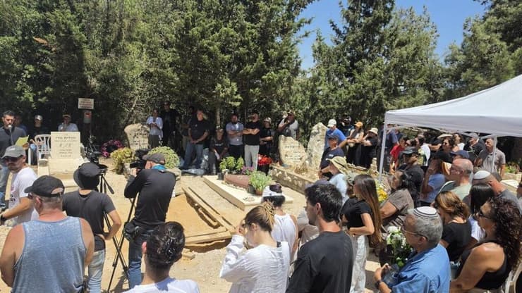 צילום: יאיר קראוס לוויתו של עופר (פושקו) מוסקוביץ'