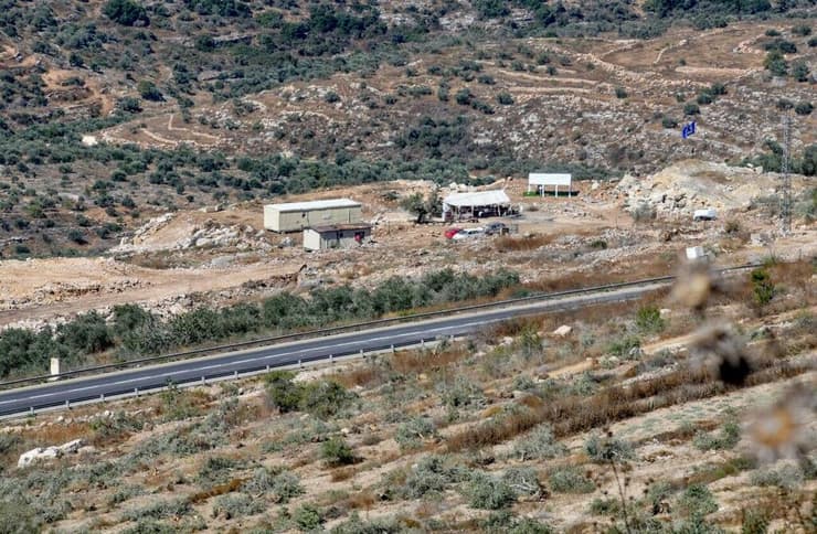 לפי צה"ל השטח במגמת הסלמה. שטח B (צילום: רפי קוץ) סיור בחוות גלעד