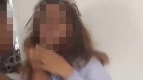 הכו באגרופים ובעיטות תיעוד מהתקיפה בג'סר א-זרקא