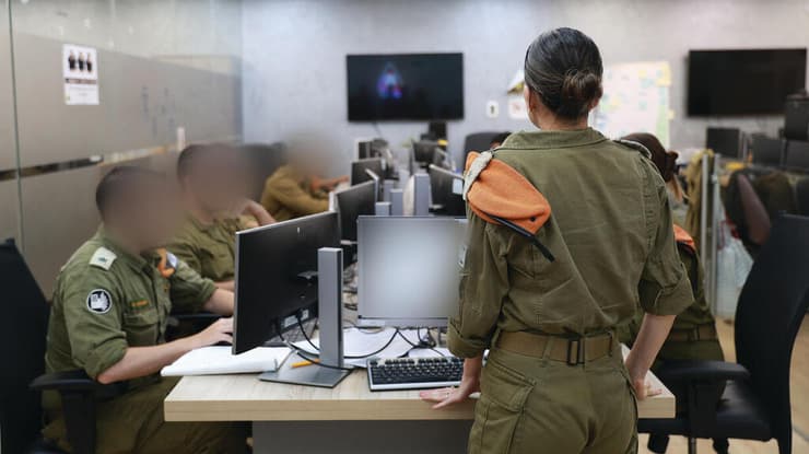 "כולם שואלים מתי תהיה תקיפה". סא"ל נ'