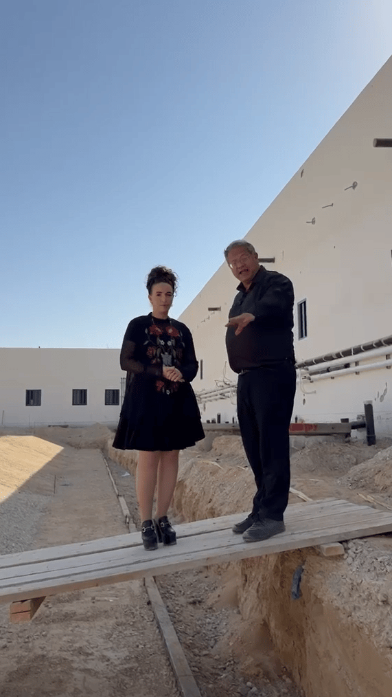 סילמן ובן גביר ליד התעלות בלי התנינים (צילום: דוברות השר איתמר בן גביר) הצהרת השר לביטחון לאומי איתמר בן גביר והשרה עידית סילמן מכלא התנינים המיועד בקציעות