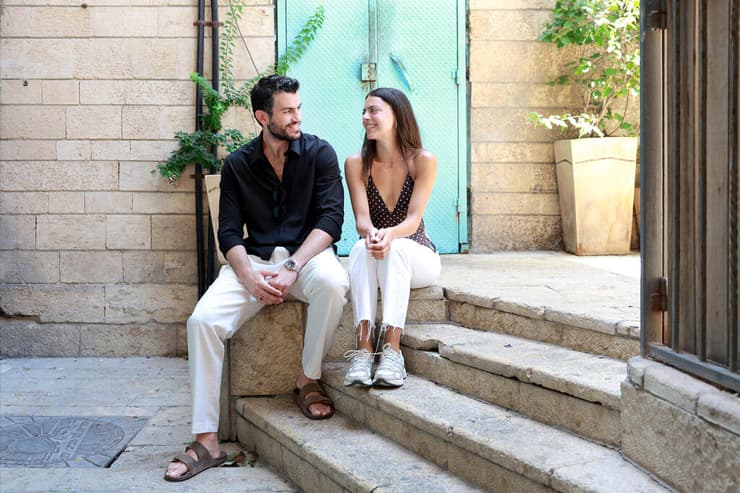 תוצר מושלם של הרגע שבו היא נולדה. יובל לבקובסקי ויהונתן סודאי מ"לא נגמר" (צילום: דנה קופל) יהונתן דוד סודאי ויובל לבקובסקי מ"לא נגמר"