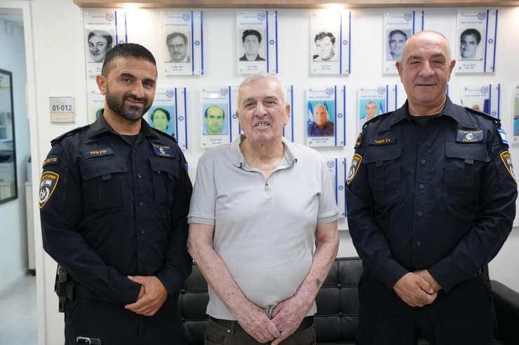 סנ"צ יהושע סיני בסיור בתחנה