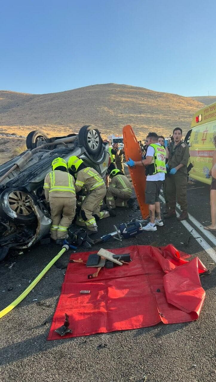 תאונת דרכים בין שלושה כלי רכב בבקעת הירדן