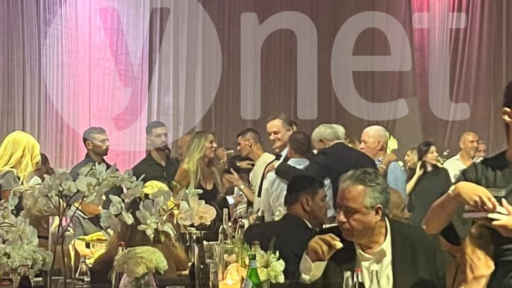 שר הביטחון ישראל כ"ץ בחתונה בראשון לציון שר הביטחון ישראל כ"ץ בחתונה בראשון לציון