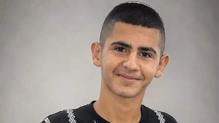 מוחמד אלקרנאוי. נהרג מחוץ לחתונת דודו מוחמד אל-קרנאווי ההרוג בתאונת הדרכים בערערה שבנגב