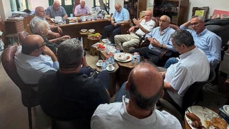 יש פער בין האידאולוגיה לייצוג בפועל. מפגש הרשימה בתחילת החודש מפגש הרשימה המשותפת שפוצץ