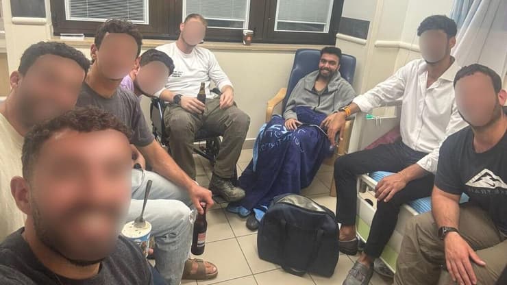 מפגש אחרון של הצוות בבית החולים (צילום: פרטי) יואב שריקר ז"ל, לוחם יהל"ם, נפטר מסרטן