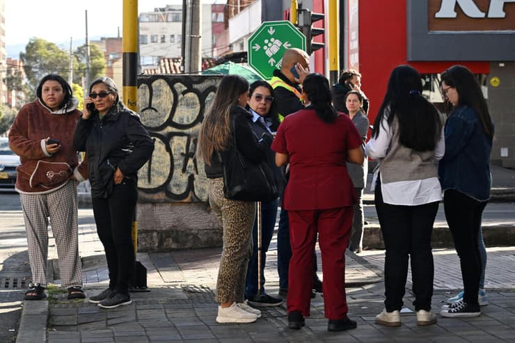 צילום: Raul ARBOLEDA / AFP קולומביה בוגוטה פינוי תושבים אחרי רעידת אדמה