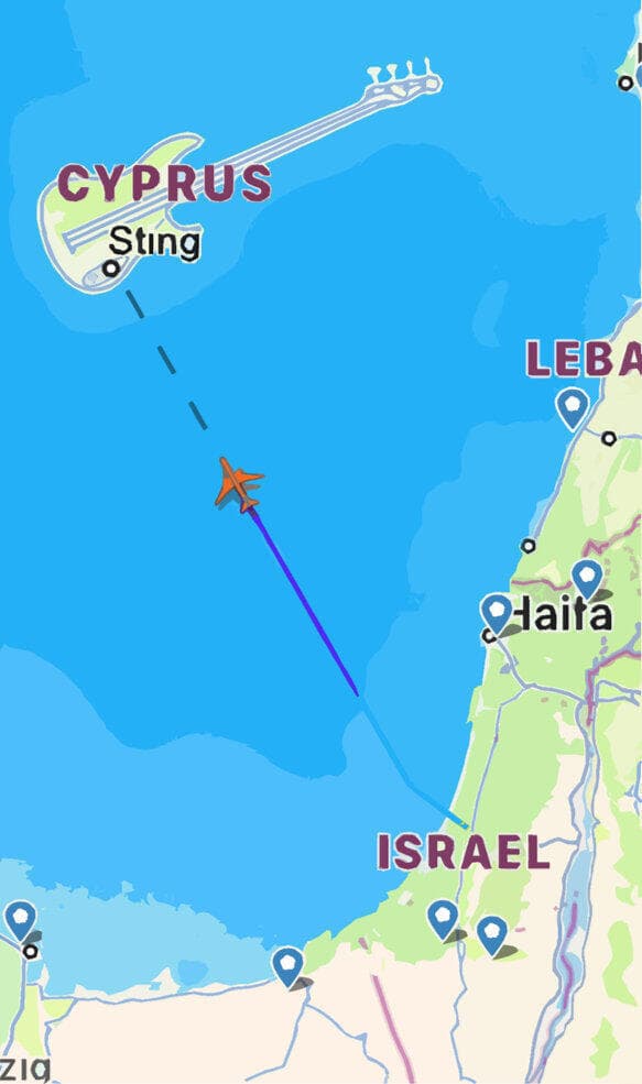 איור: Map & flight data: Flightradar24.com, © Open Street Map