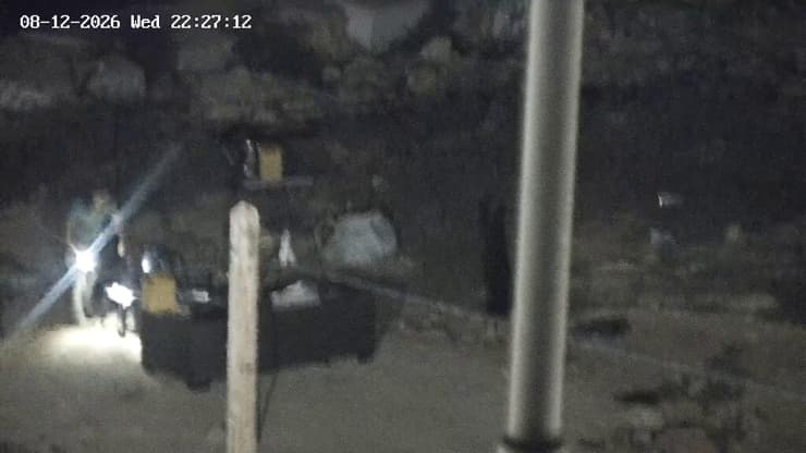 תיעוד מהמצור של פעילי הימין הקיצוני בקוסרה תיעוד מהמצור בקוסרה