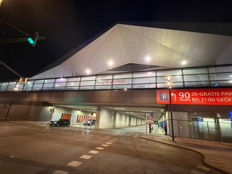 צילום: זאב אברהמי תחנת הרכבת בה היה האיכון האחרון של מלי וליאל
