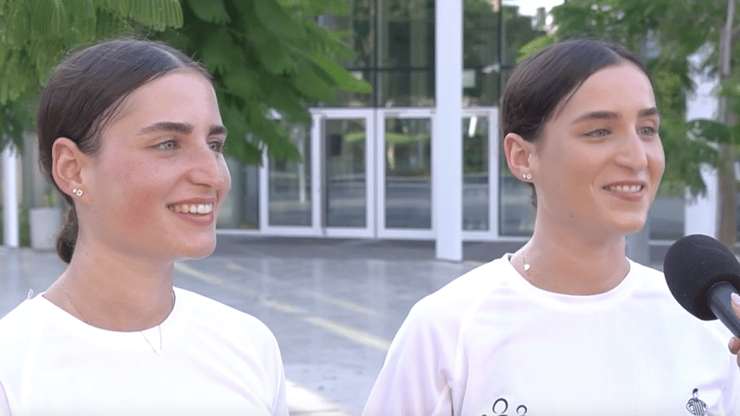 ״סטודנט שלומד ברייכמן ועושה ספורט זו התחלה טובה״. הסטודנטיות רומי ודניאל (צילום: טל אזולאי) לקראת מרוץ הרווקים והרווקות: קבוצת הריצה באוניברסיטת רייכמן