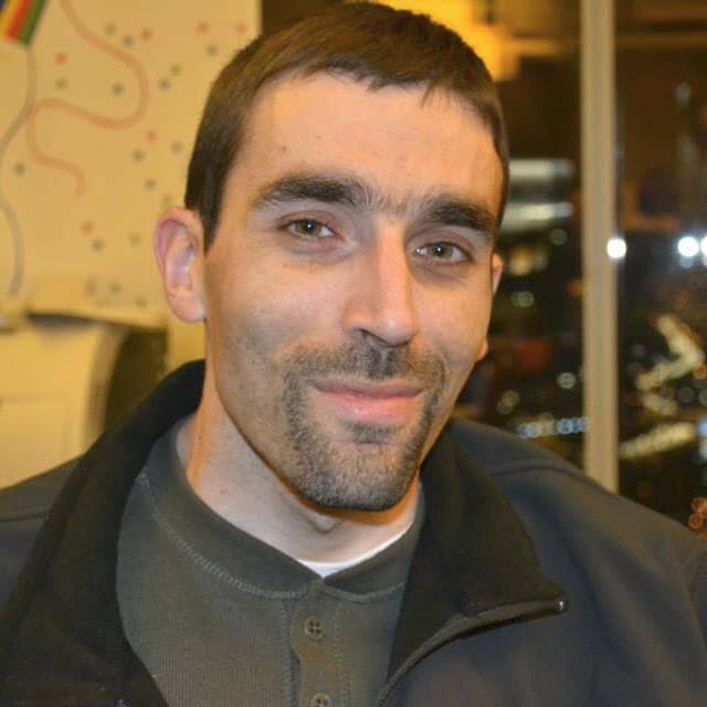 "מישהו מקבוצת נכים לקח את תמונת העירום שלי ושם אותה ליד תמונה של ביבי ושרה בארוחת פאר, וכתב '290 אלף נכים רעבים בישראל'. מילא בלי רשות, אבל מה עם קונטקסט?". דני גרמייז (צילום פרטי) דני גרמייז