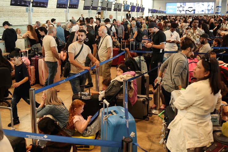 העומס בנתב"ג היום (צילום: Jack GUEZ / AFP) עומס בנתב"ג