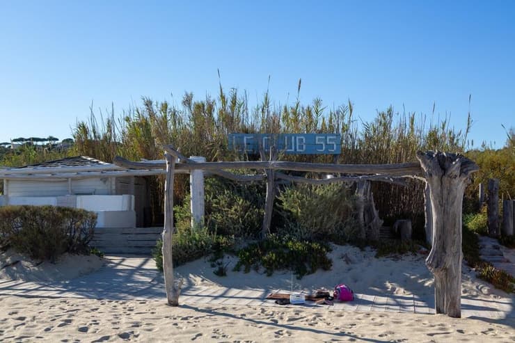כאן הכל התחיל. Le Club 55 (צילום: Photo-Saint-Tropez / shutterstock) כאן הכל התחיל. Le Club 55