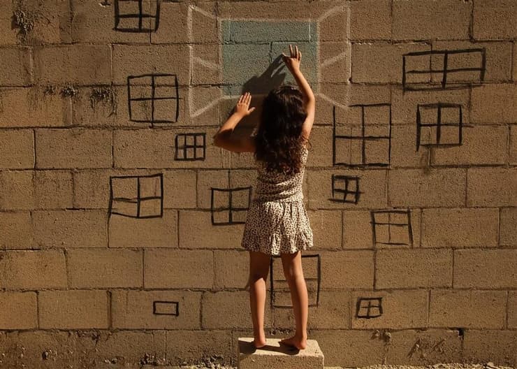 קיר (צילום: מירה, מתוך תערוכת "הוצא מהקשרו") קיר - מירה