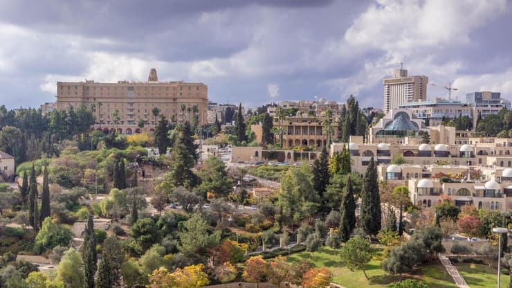 המחלוקת היא על שטח שסמוך למלון קינג דיוויד (צילום: שאטרסטוק) שכונת ימין משה מבט על מלון קינג דיוויד