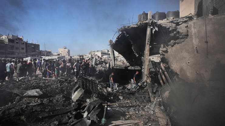 ב"מועצת השלום" מותחים ביקורת על הפעילות הישראלית ברצועה. העיר עזה (צילום: AP Photo/Jehad Alshrafi) העיר עזה