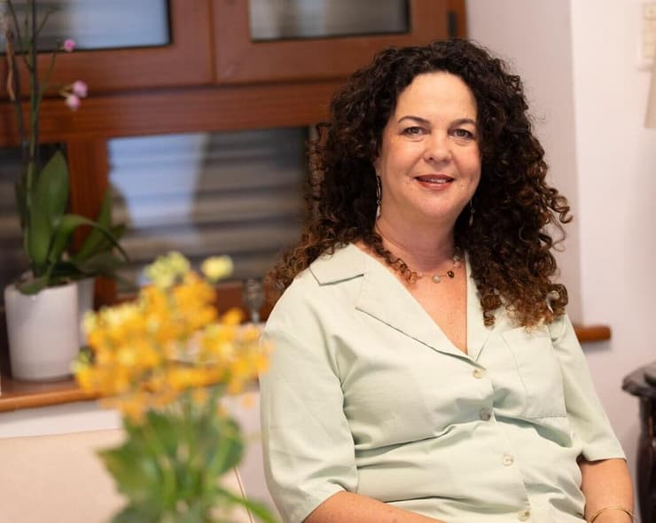 מרב רובין