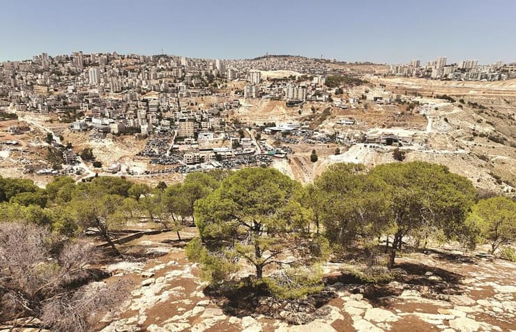 יוטלו סנקציות על כל מי שמעורב בהקמת התנחלויות. אזור E1 (צילום: שאול גולן) אזור E1