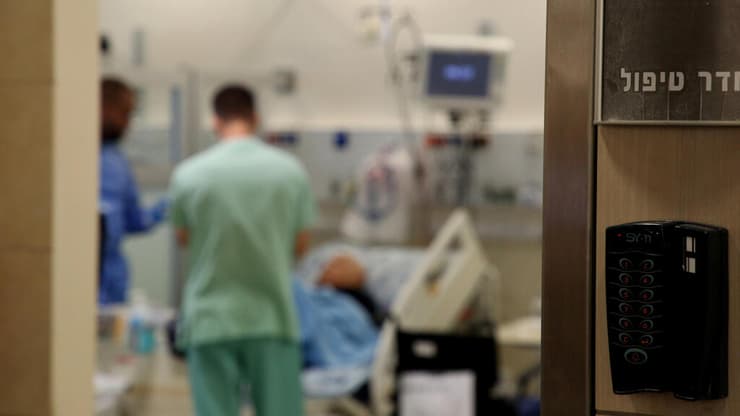 מחלקה פנימית בבית חולים. ארכיון (צילום: ריאן פרויס) פנימית ה' בית החולים איכילוב תל אביב