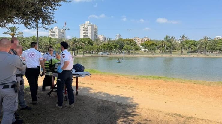 חיפושים אחר ילד באגם בפארק דרום בתל אביב