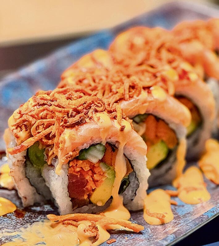 SMOKIN T’S & .SASHIMI דברים חדשים קורים בבית־שמש SMOKIN T’S & .SASHIMI דברים חדשים קורים בבית־שמש