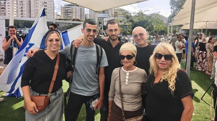 צילום: עמותת שומר ישראל צילומי משפחות של מועמדים בגיוס חרדים בתל השומר