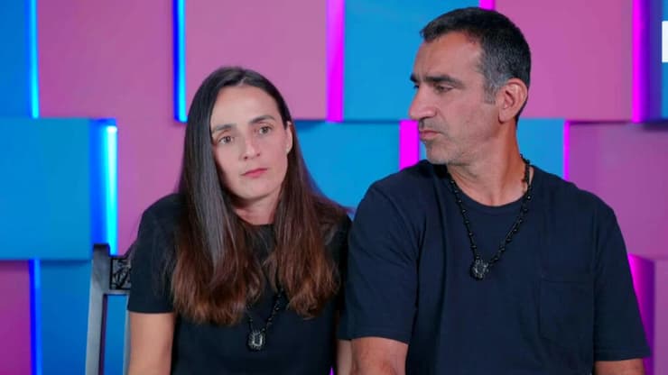 אורי בנאי ואנה גופמן, מתוך "פאוור קאפל" (צילום מסך, רשת) אורי בנאי ואנה גופמן, ב"פוואר קאפל"