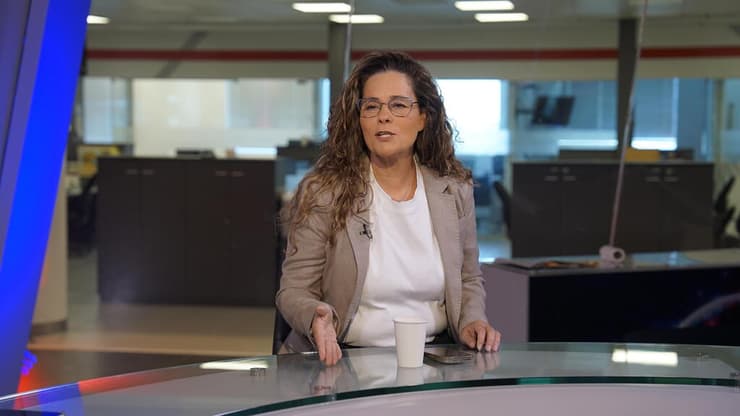 טליה לנקרי