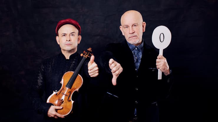 ג'ון מלקוביץ, מתוך The Music Critic (צילום: Julia Wesely) ג'ון מלקוביץ, מתוך The Music Critic