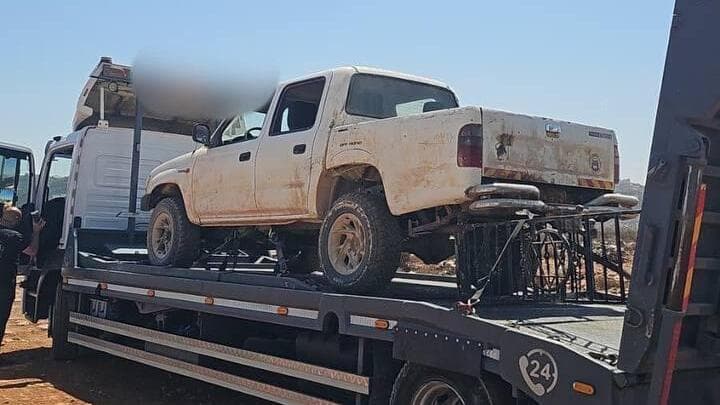 הטנדר שבו השתמשו הפורעים היהודים בשבת כוחות מחוז ש"י תפסו במאחד מבשר שלום טנדר לבן ששימש חשודים