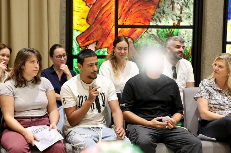 מנכ"לית עלם טלי ארז, ניב מלול ואוראל ביטון באירוע הגשת דו"ח עלם בבית הנשיא, יולי 2026