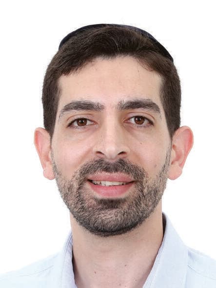 יונתן אזר