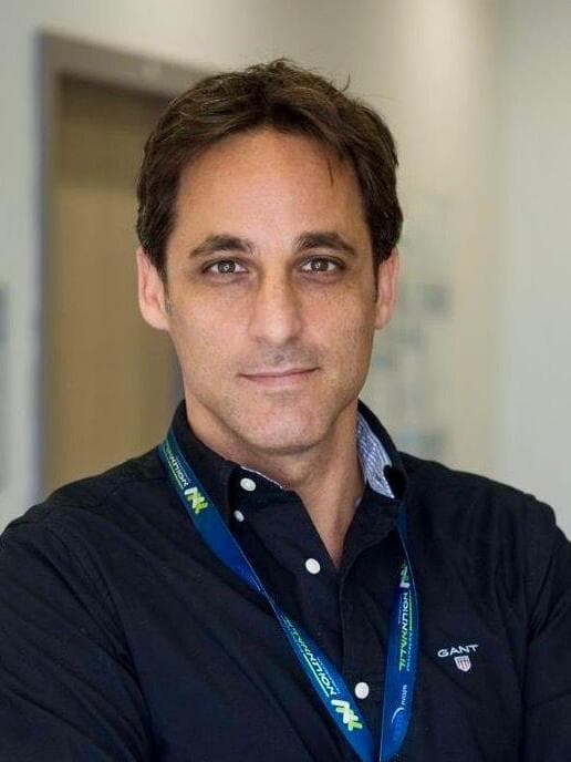 ד"ר דור גולומב, מנהל השירות לאבנים בדרכי השתן בבית החולים הציבורי אסותא אשדוד 