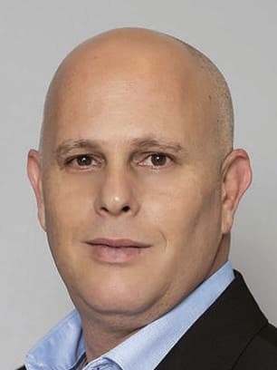 אופיר שרון