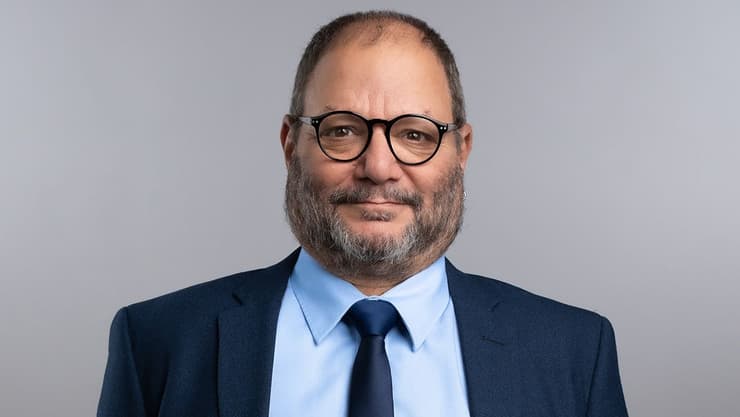 ד״ר עופר כסיף (צילום: דוברות הרשימה המשותפת) ד״ר עופר כסיף