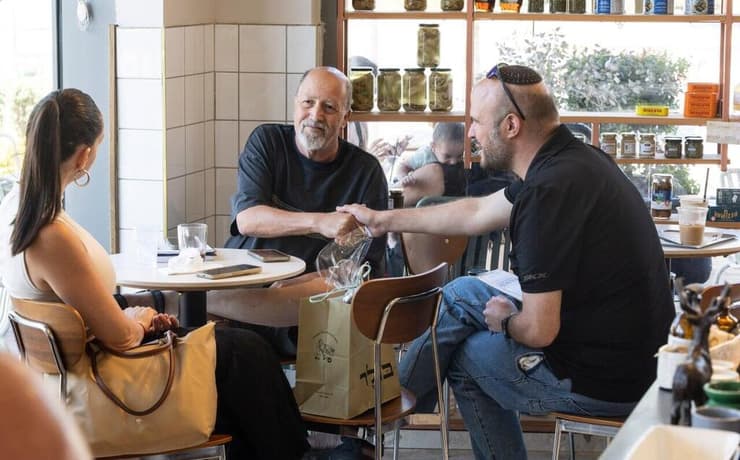 "עם הפלסטינים לא ניתן לעשות שלום". אילן ענבר (צילום: גיל נחושתן ) מגזין סופ"ש: פרויקט בחירות - הערים המפולגות: יקנעם עילית