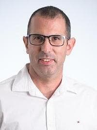 ד"ר עופר אדלשטיין