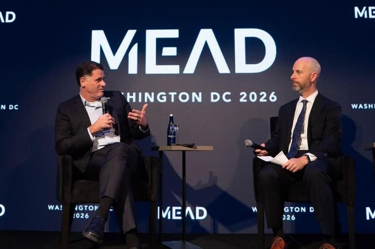 צילום: בן קלמר רון דרמר בוועידת MEAD בוושינגטון בהתייחסות לשאלה על השיחה בין ראש הממשלה בנימין נתניהו לבין נשיא איחוד האמירויות לפני ה-7 באוקטובר